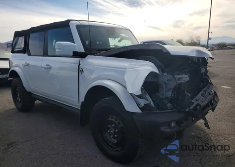 2022 Ford Bronco Base из США, поврежденный, VIN 1FMEE5BP5NLB36754
